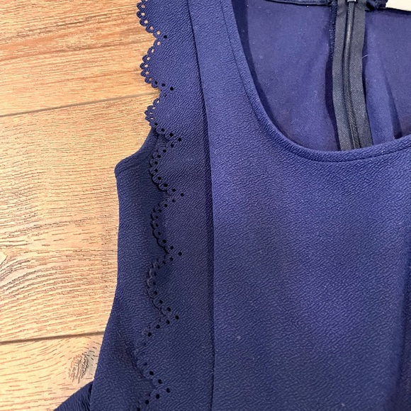 ANTHROPOLOGIE Navy Scalloped A-Line Dress Size Small - Picture 5 of 9